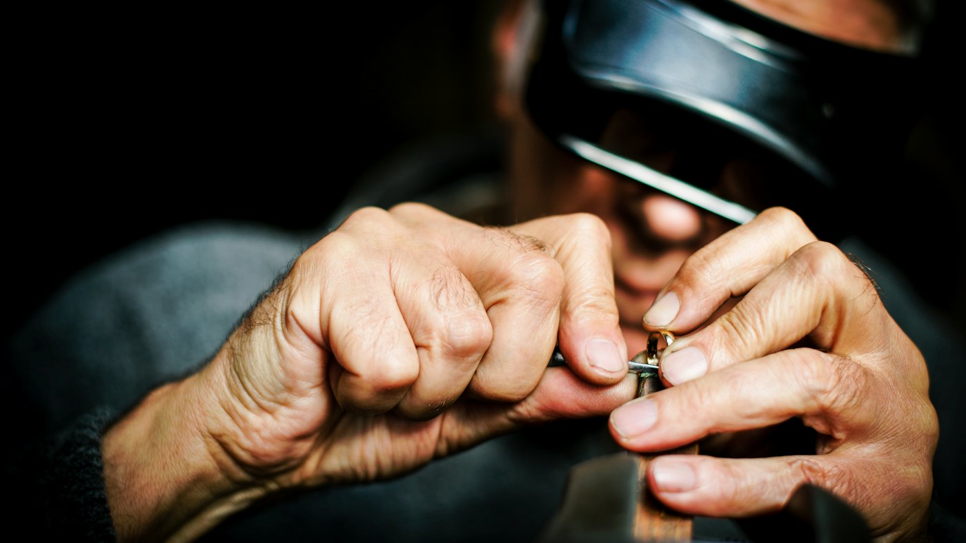 Diamond grading reports: GIA, IGI and HRD