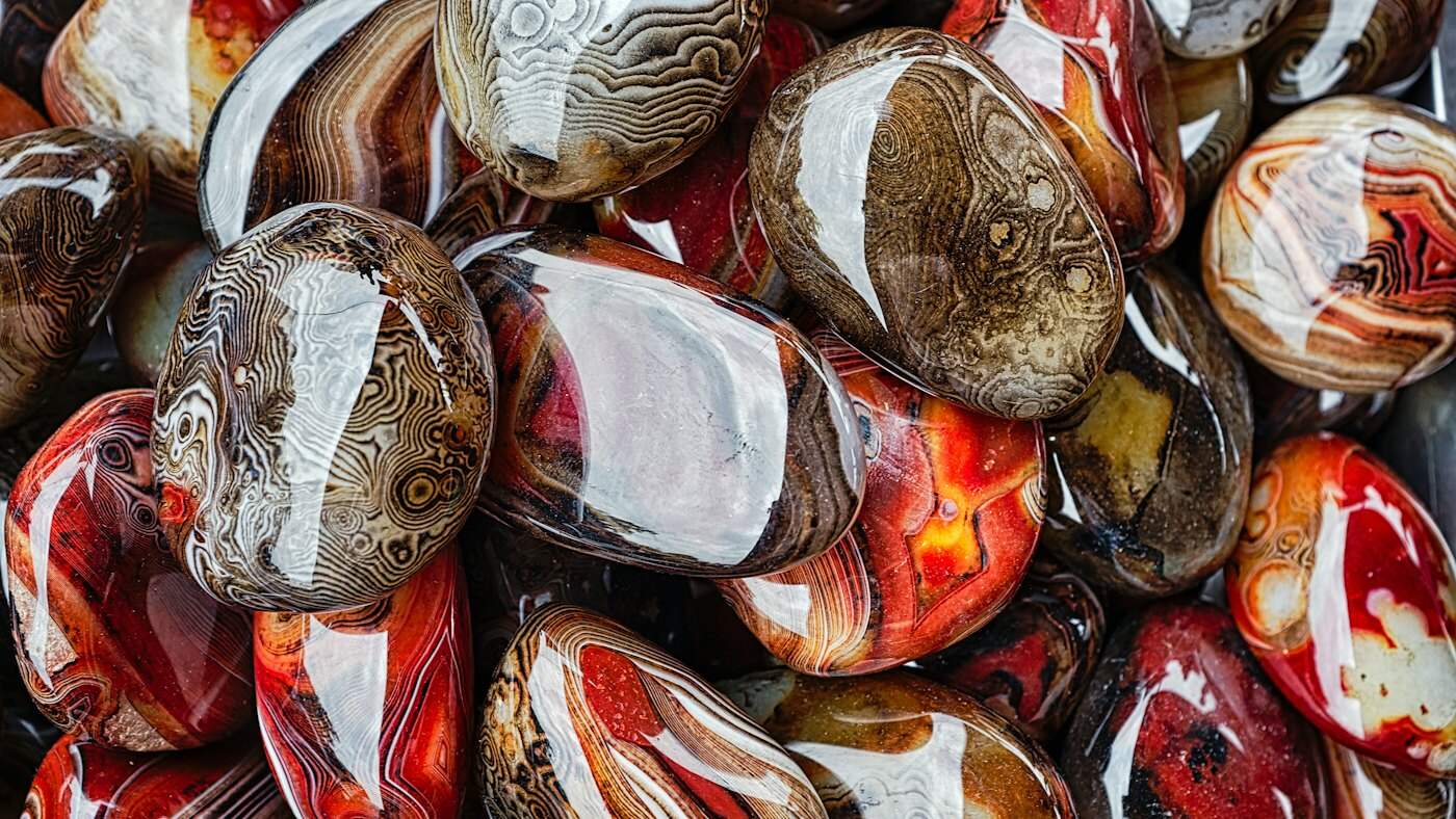 Onyx and agate