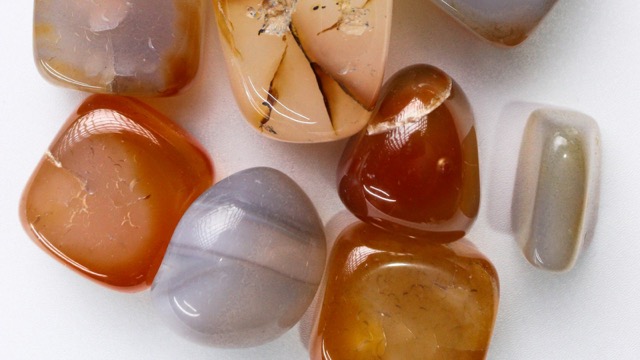 Zodiac stones by star sign